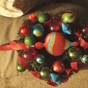 COLORS of CHRISTMAS 10" MINI WREATH